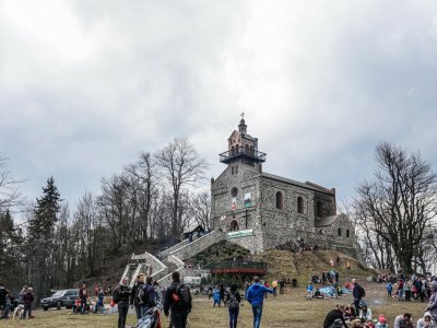 Polska posłanka w sekcie. Podejrzenia o makabryczne zbrodnie