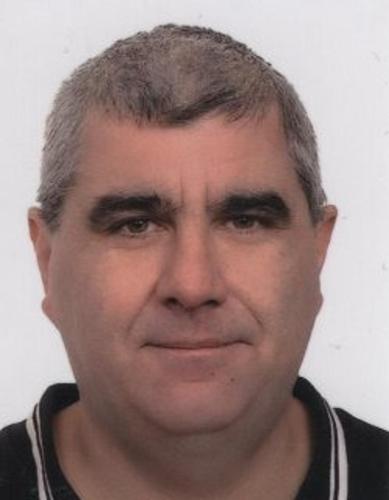 PAWEŁ KUŻNIAROWICZ